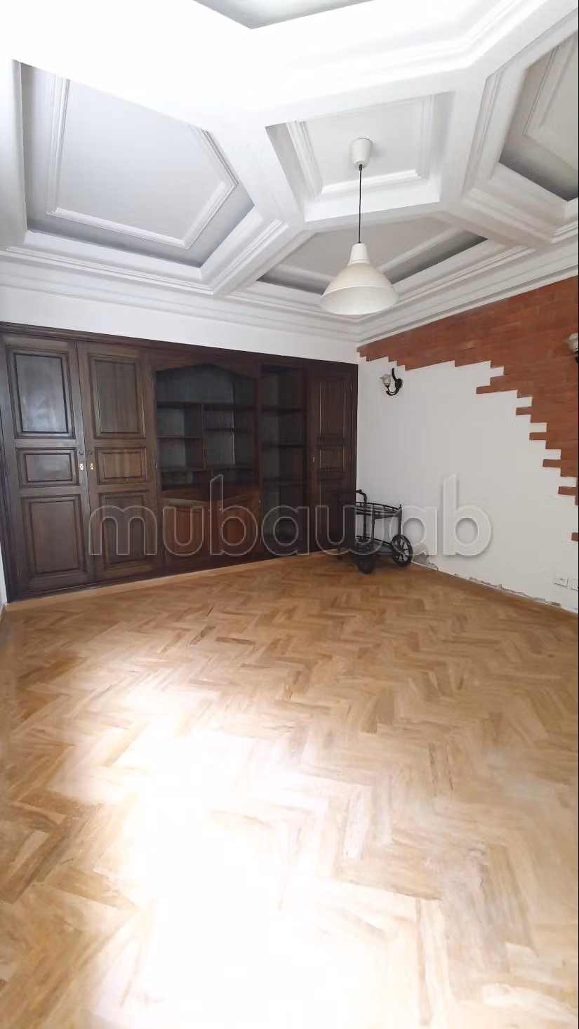 Magnifica villa in affitto a Cil