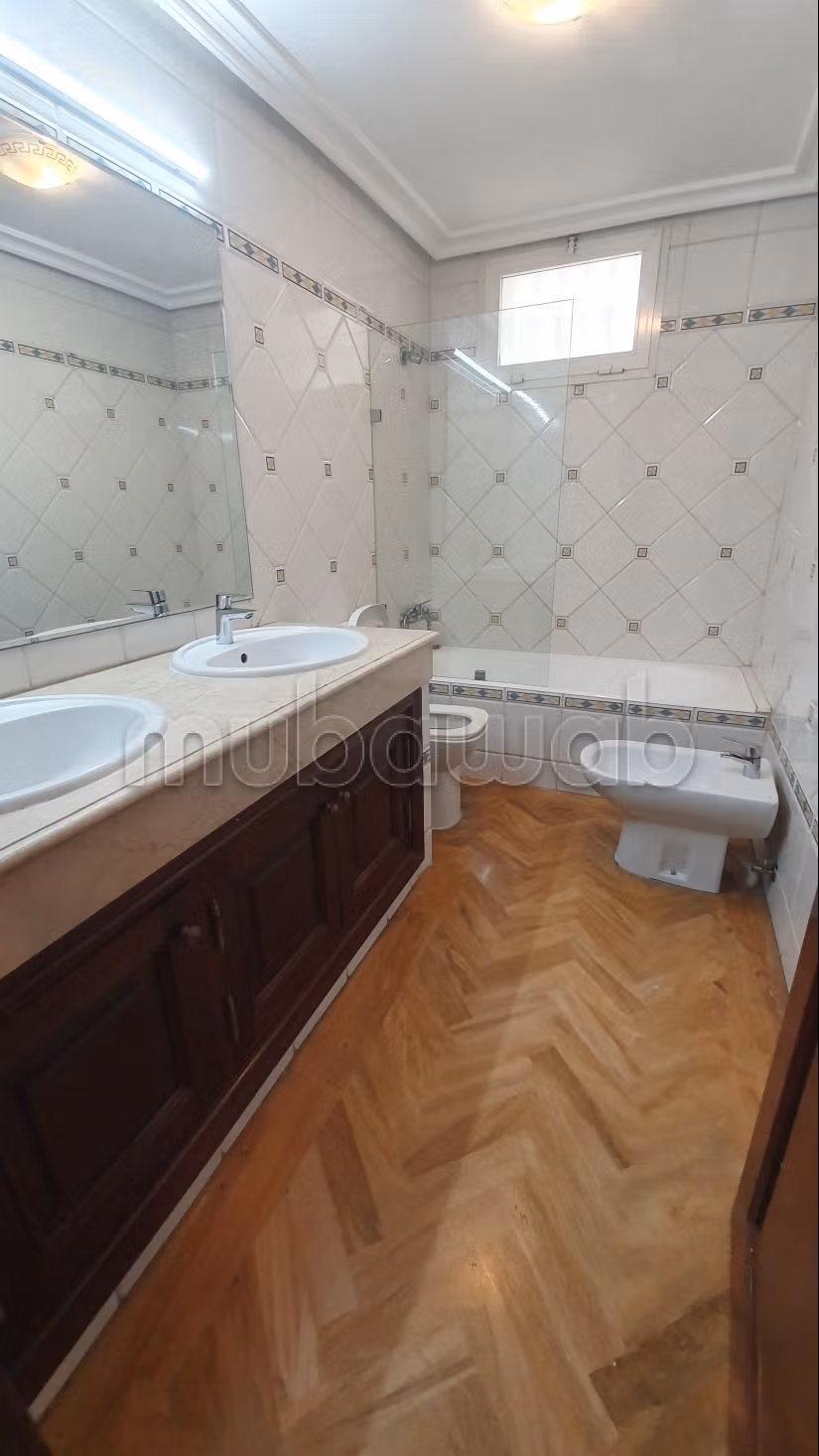 Magnifica villa in affitto a Cil