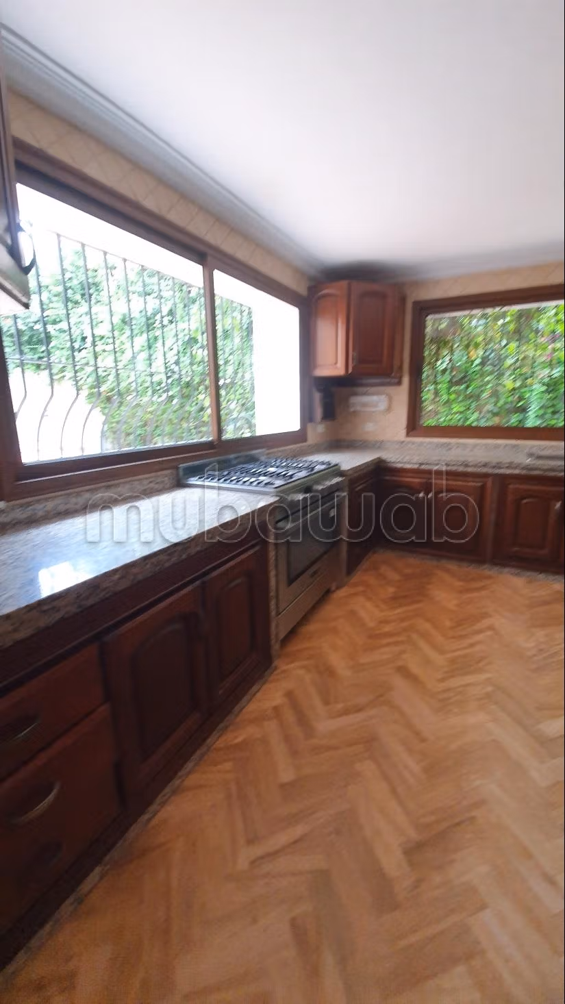 Magnifica villa in affitto a Cil