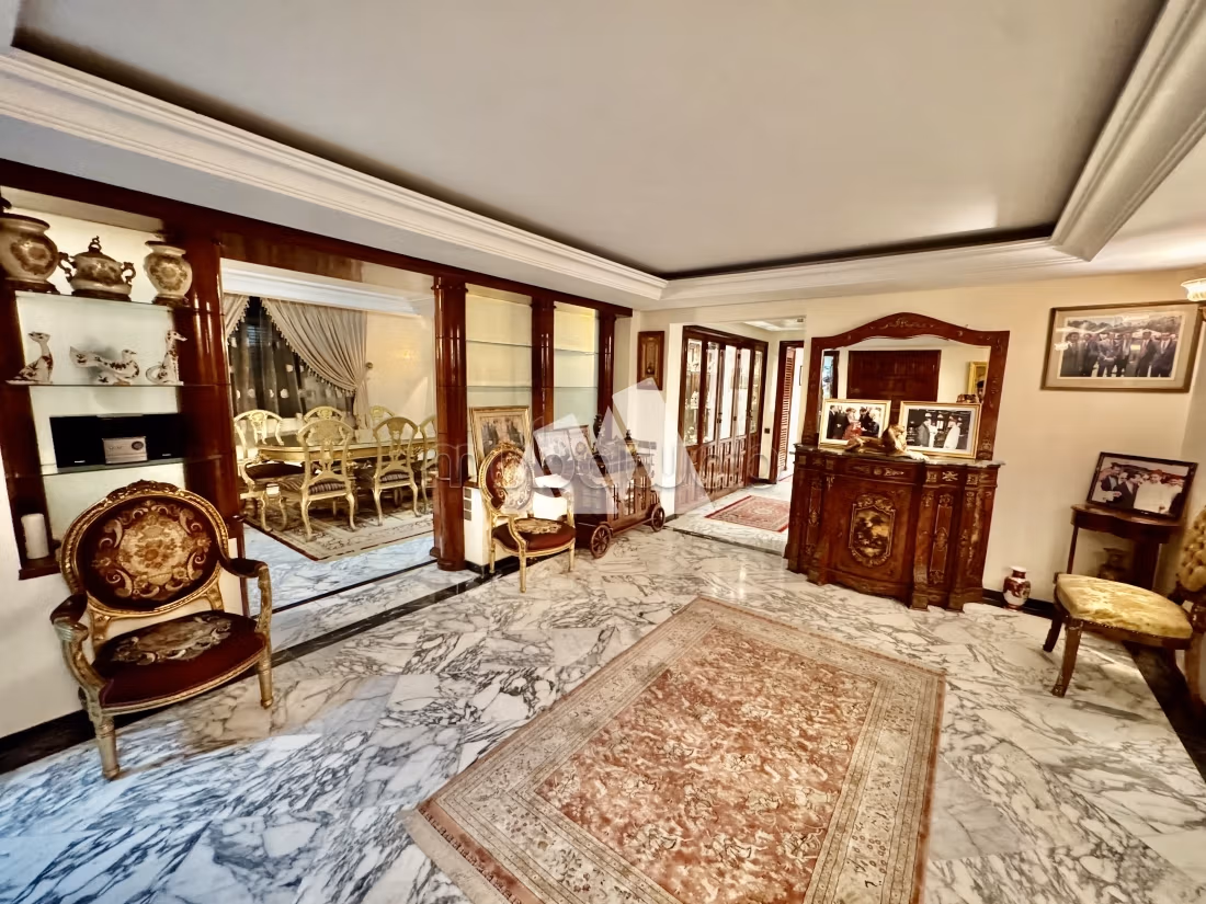 Appartement 3ch ascenseur à vendre 
Racine — 3
