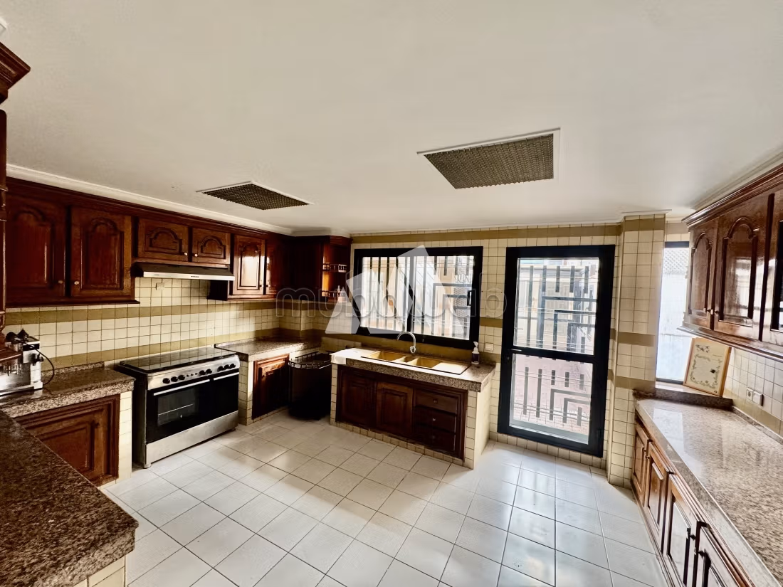 Appartement 320 m² à Racine — 18