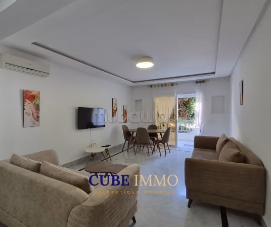 Ampio appartamento arredato al piano terra con giardino