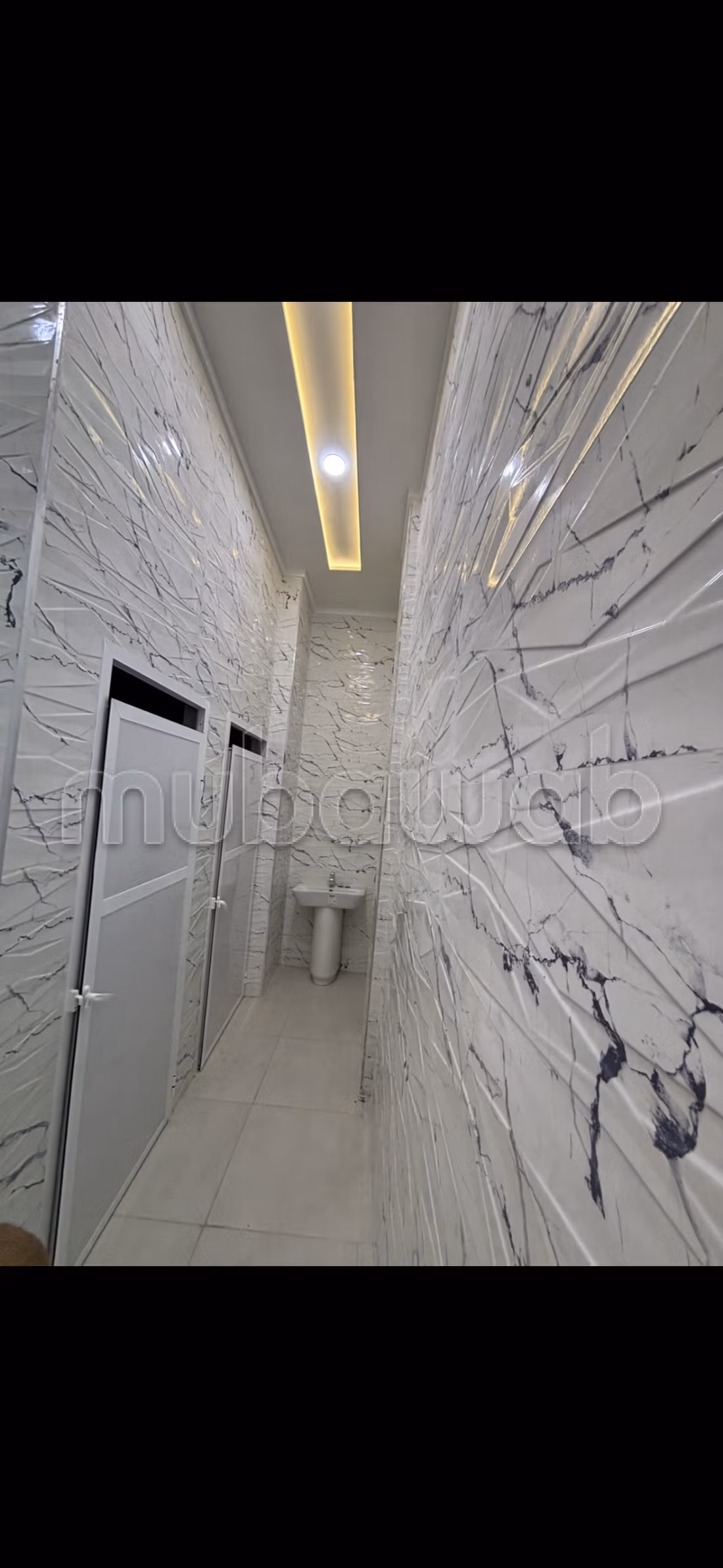 Guardería comercial en venta al lado del estadio IBN BATTOUTA Superficie total 236 m². Puerta blindada, seguridad