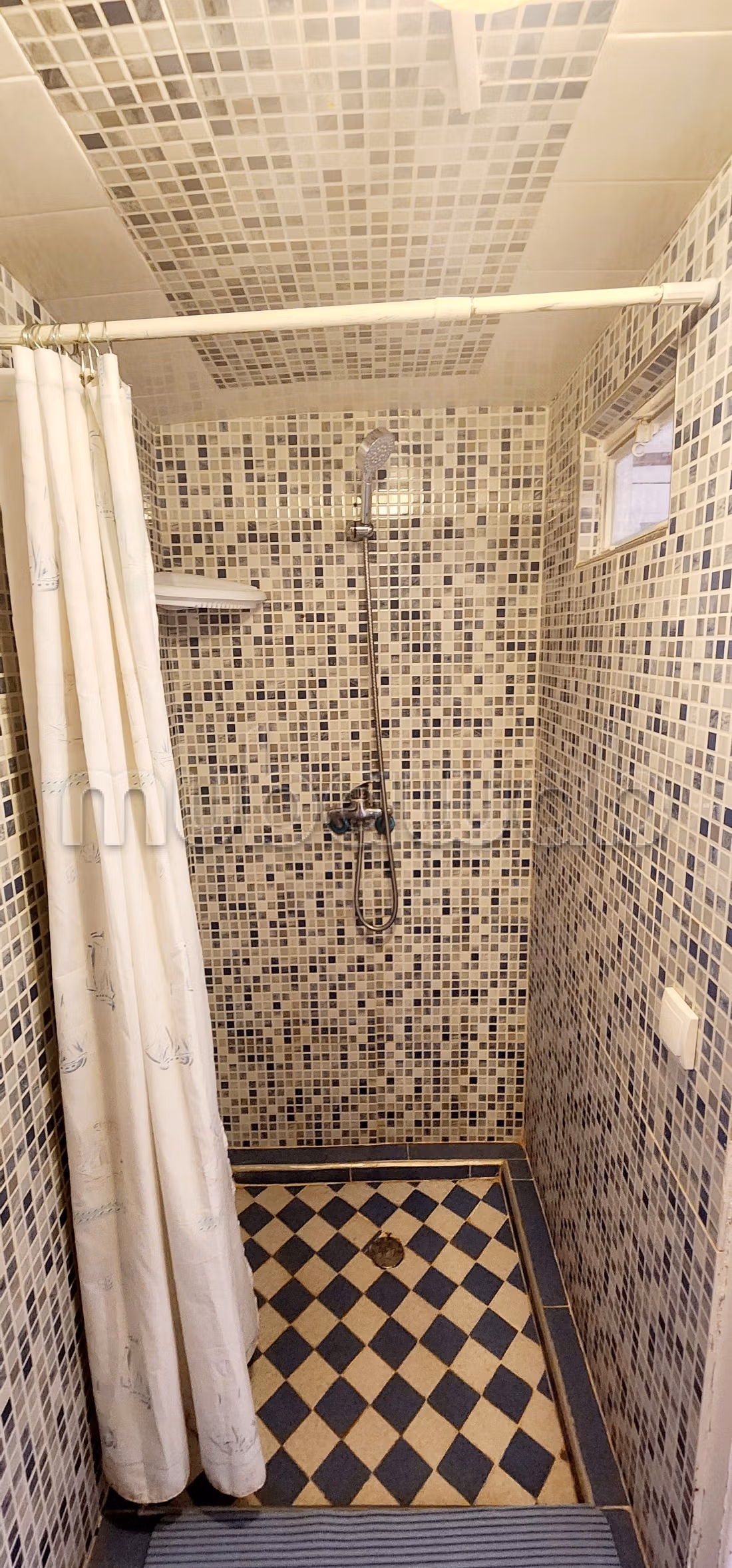 Appartement 80 m² à Issil — 5