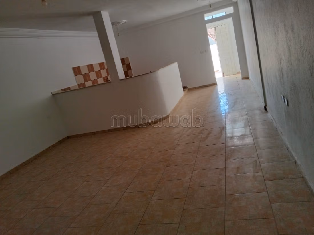 Office / professional apartment for rent