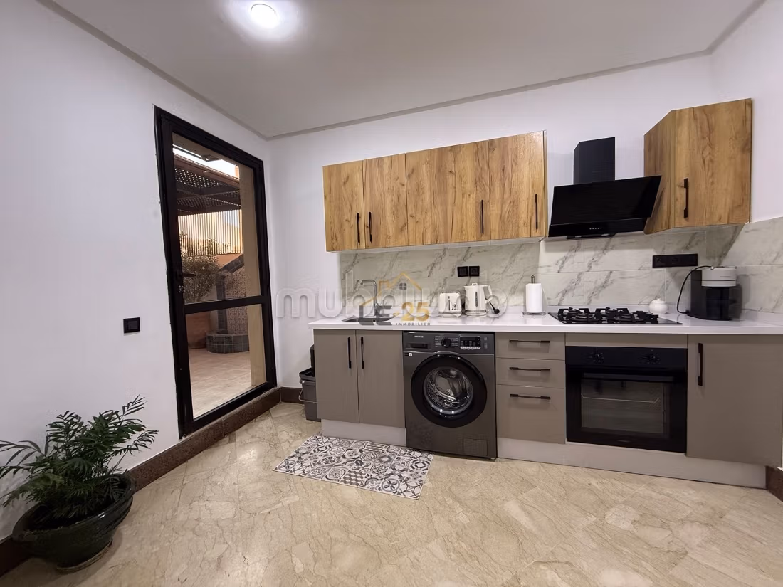 Bel Appartement Avec Terrasse À Guéliz — 4