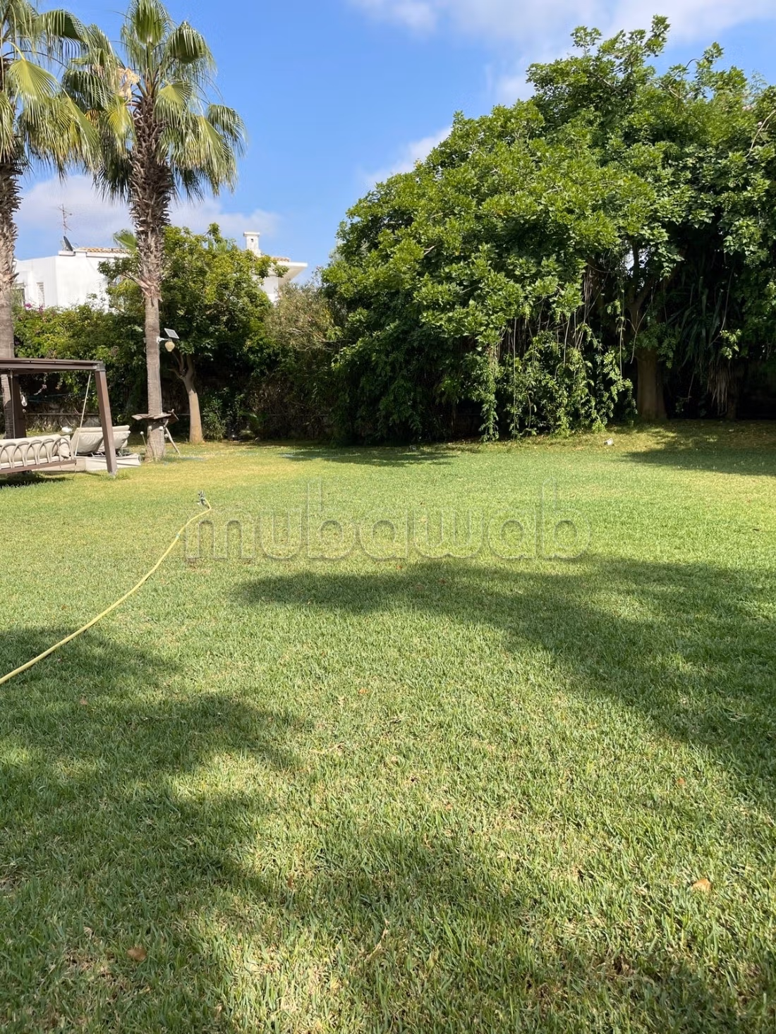 À vendre villa 2000m et 5ch 3sl à californie