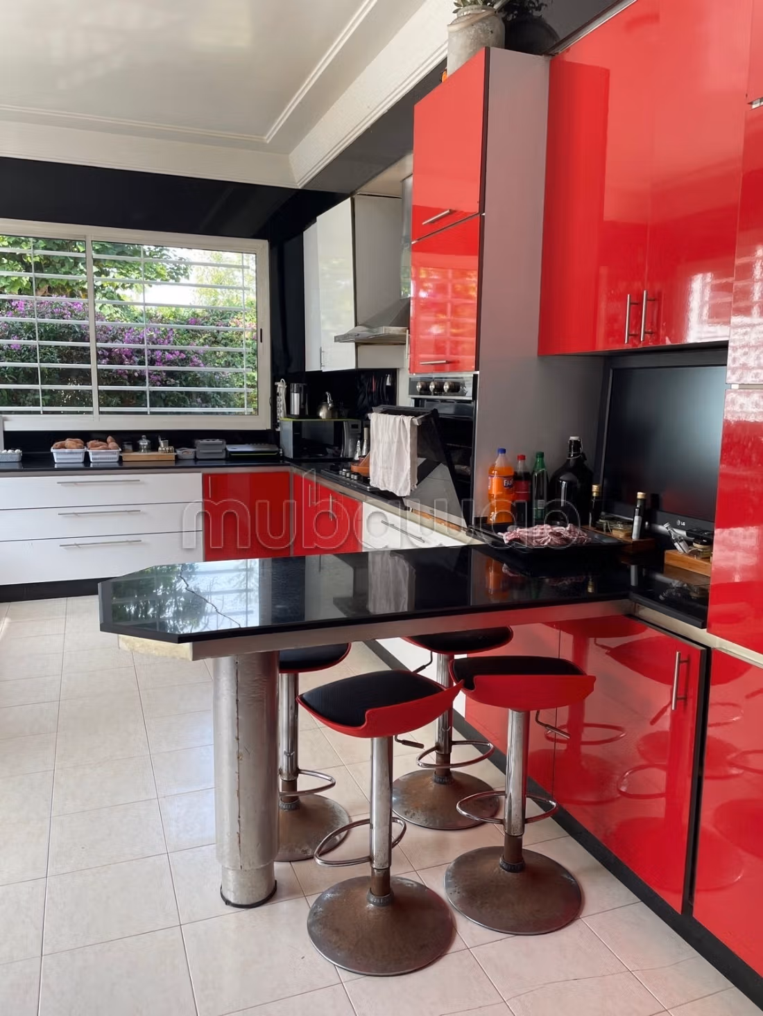 À vendre villa 2000m et 5ch 3sl à californie