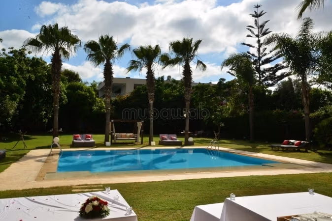 À vendre villa 2000m et 5ch 3sl à californie