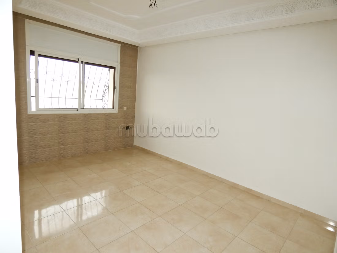 Appartement à vendre à Ain Sebaa — 3