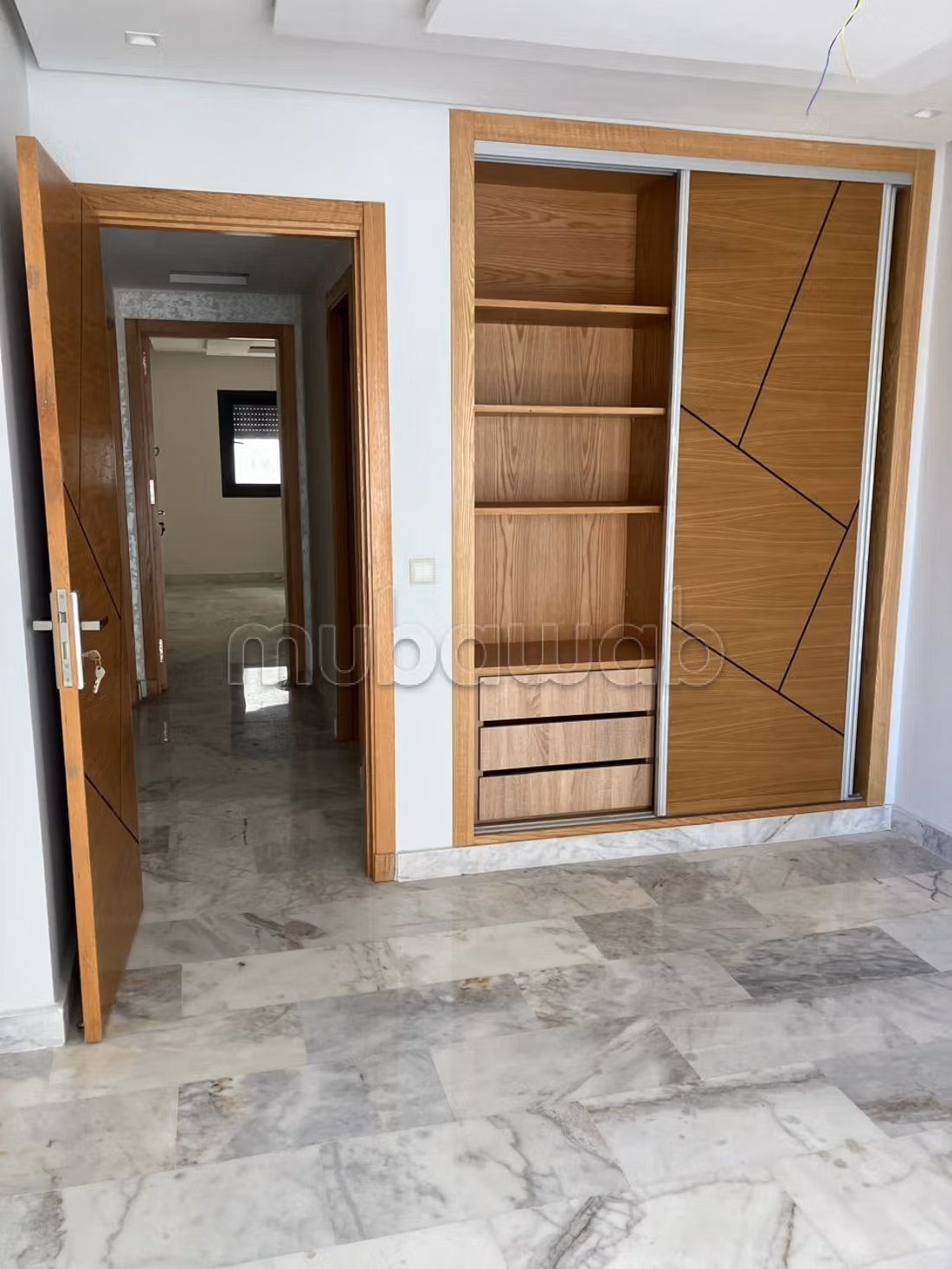 Appartement 120m² 3 Chambres
Iberia Haut standing — 5