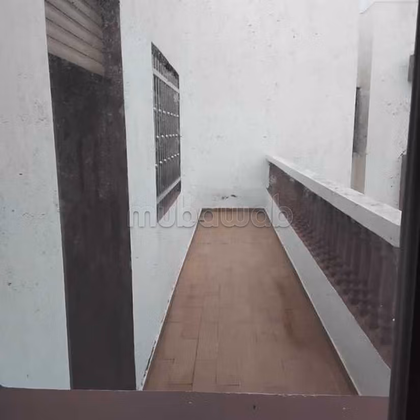Appartamento in Affitto di 79.0 m² a Casablanca, Ospedali