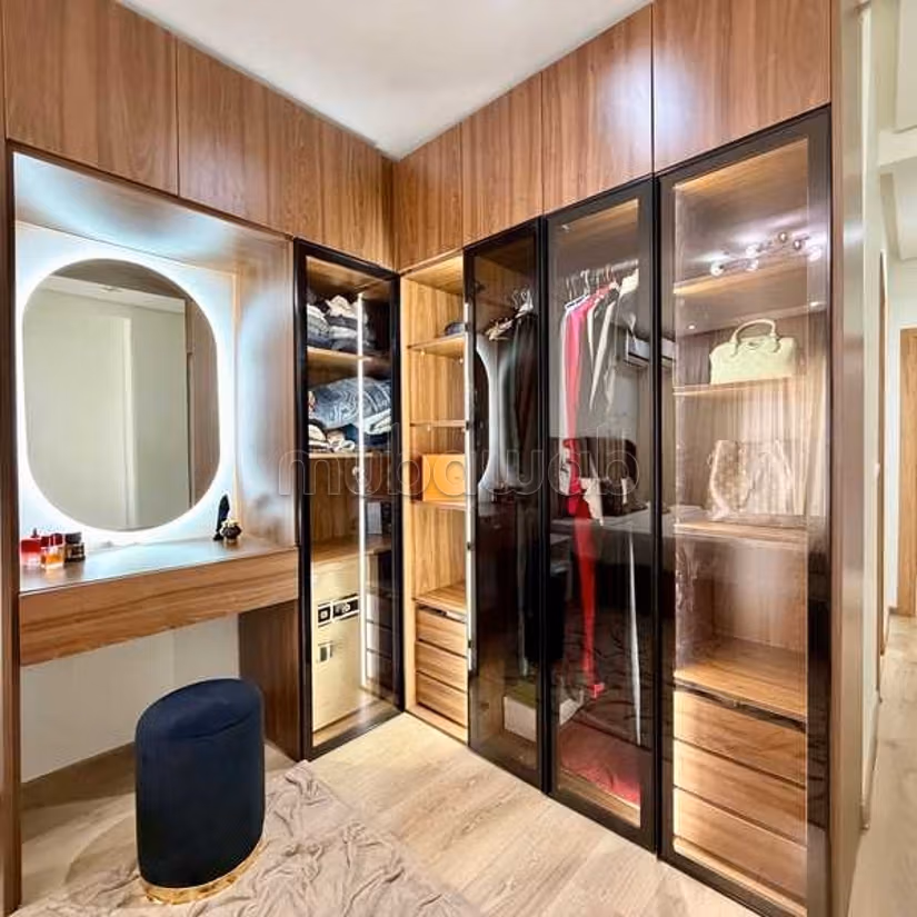 Appartamento in Vendita di 178.0 m² a Casablanca, Ospedali