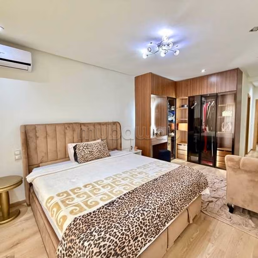 Appartamento in Vendita di 178.0 m² a Casablanca, Ospedali