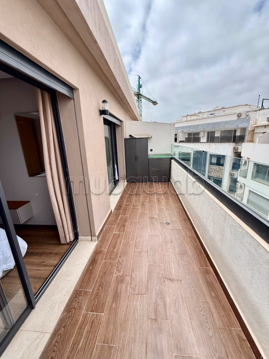 Studio Rare terrasse privative dernier étg — 3