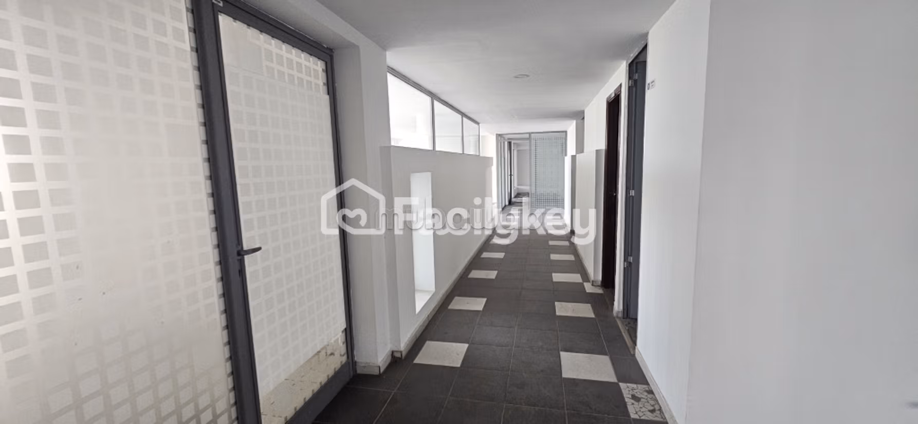 Ufficio di 459 m² a Casablanca
