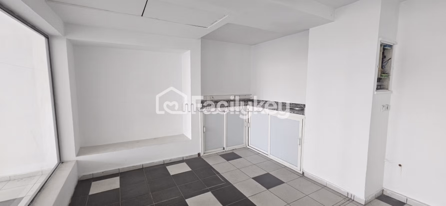 Ufficio di 459 m² a Casablanca