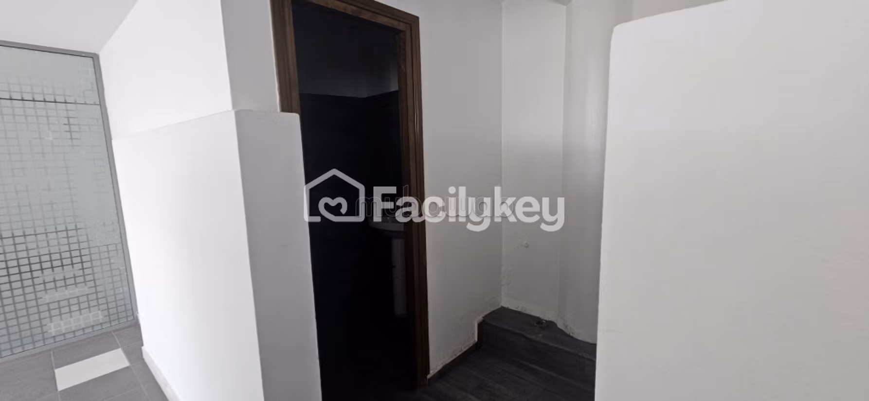 Ufficio di 459 m² a Casablanca