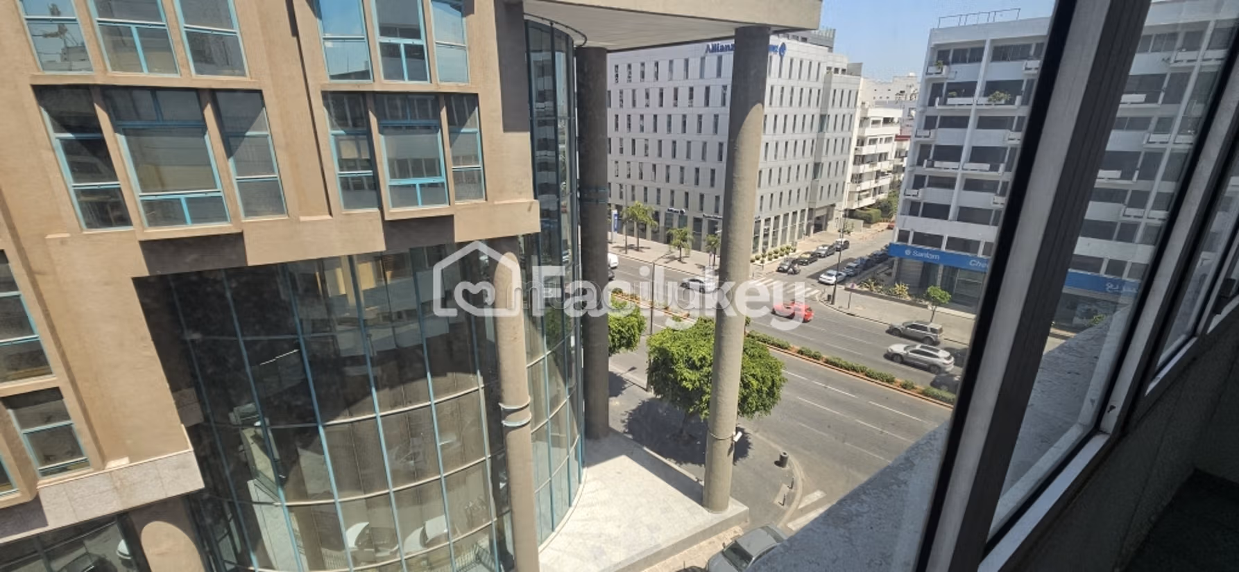Ufficio di 140 m² a Casablanca