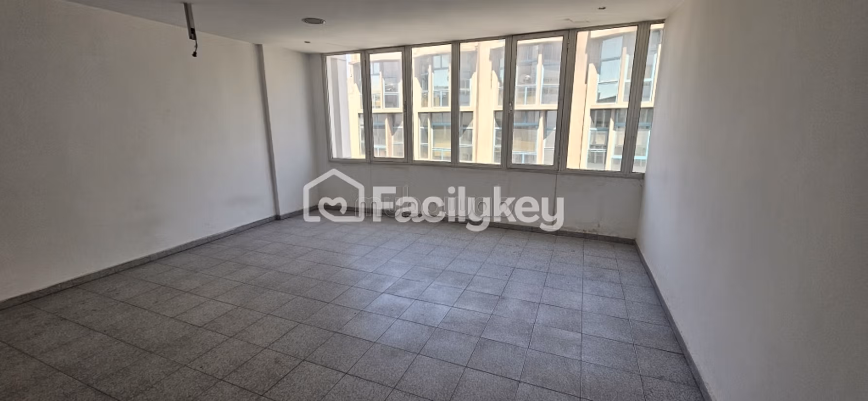 Ufficio di 140 m² a Casablanca