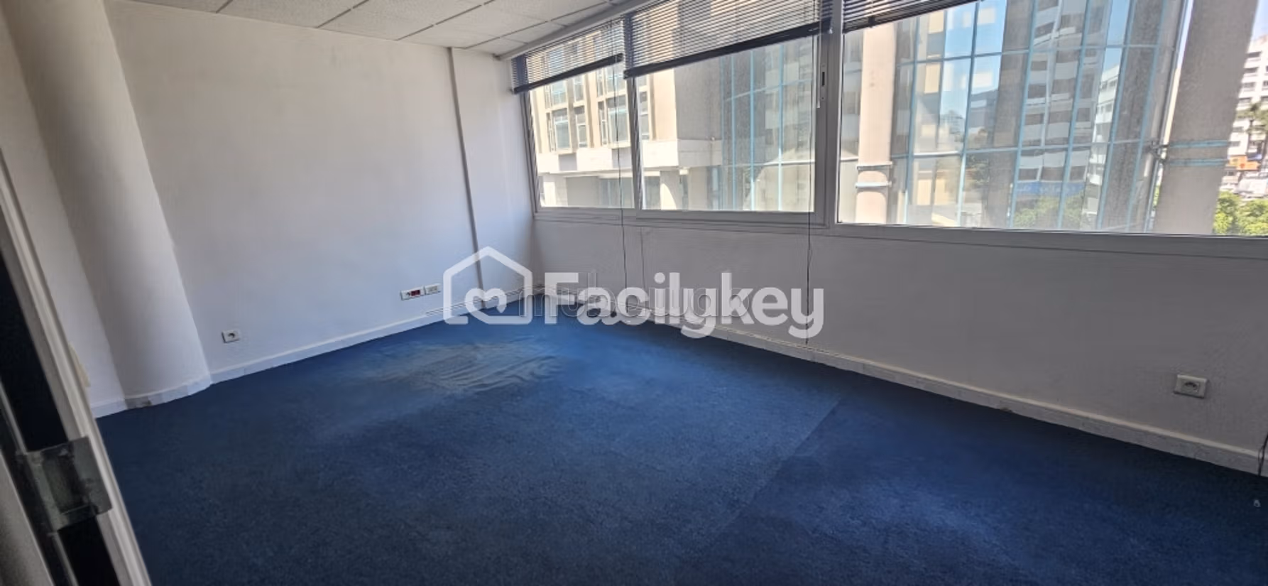 Ufficio di 109 m² a Casablanca