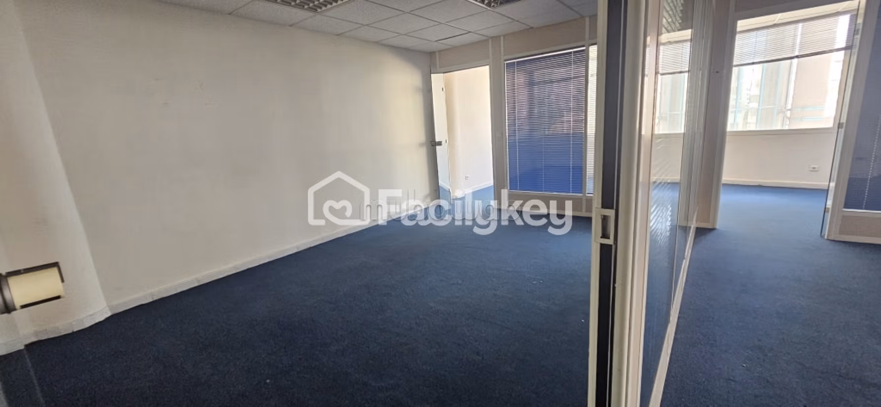 Ufficio di 109 m² a Casablanca