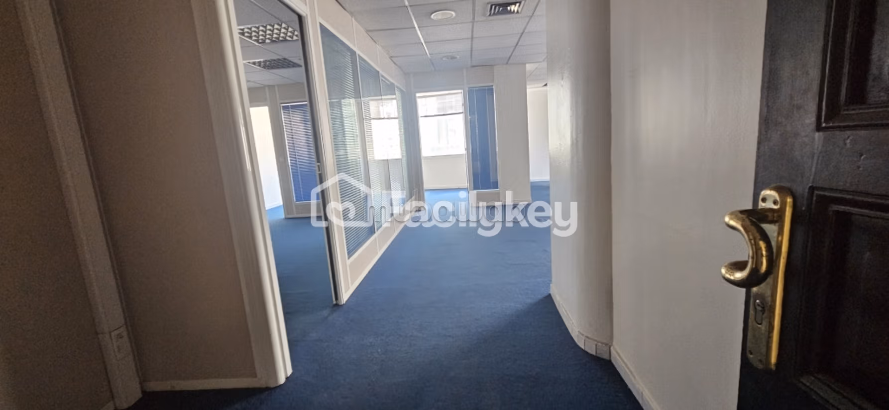 Ufficio di 109 m² a Casablanca