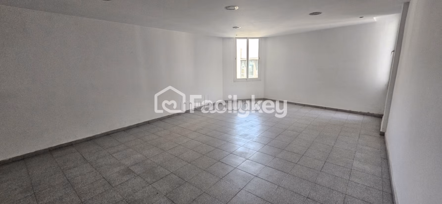 Ufficio di 148 m² a Casablanca