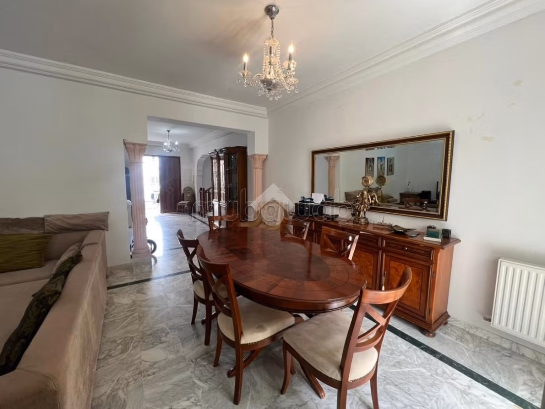 Villa jumelée en vente