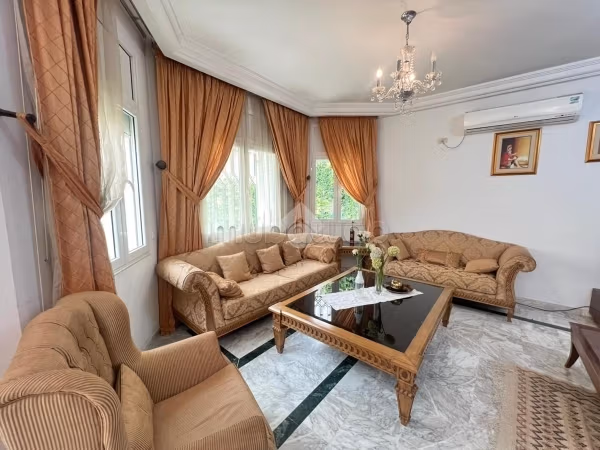 Villa jumelée en vente