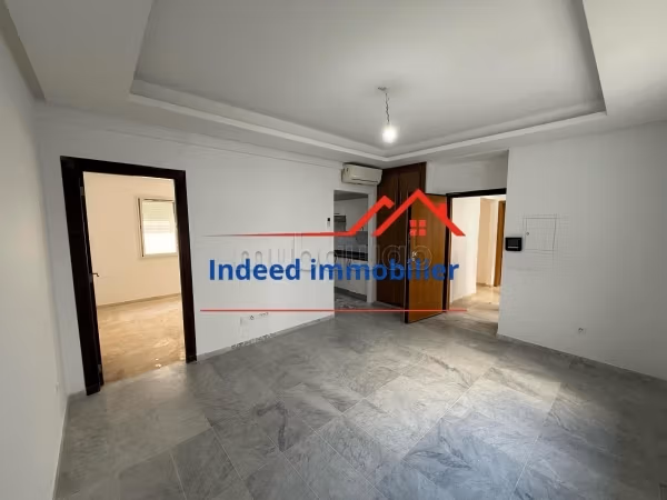 À Vendre – Appartement S1 à Ennasr