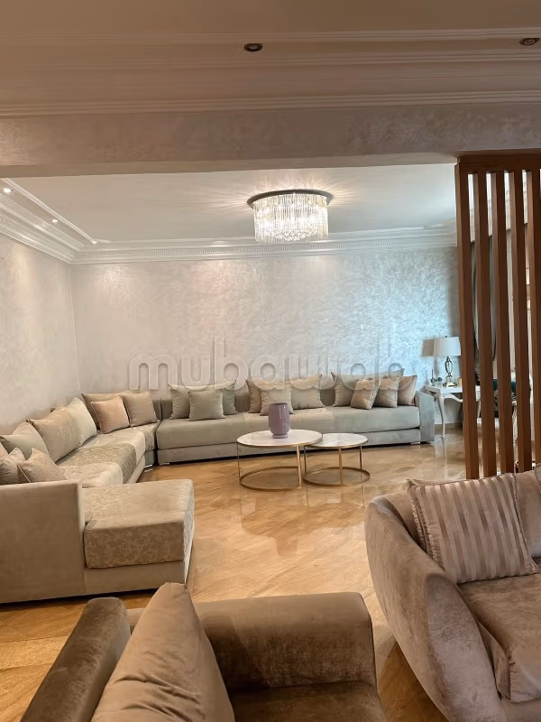 In Affitto – Appartamento Spazioso e Moderno Palma
