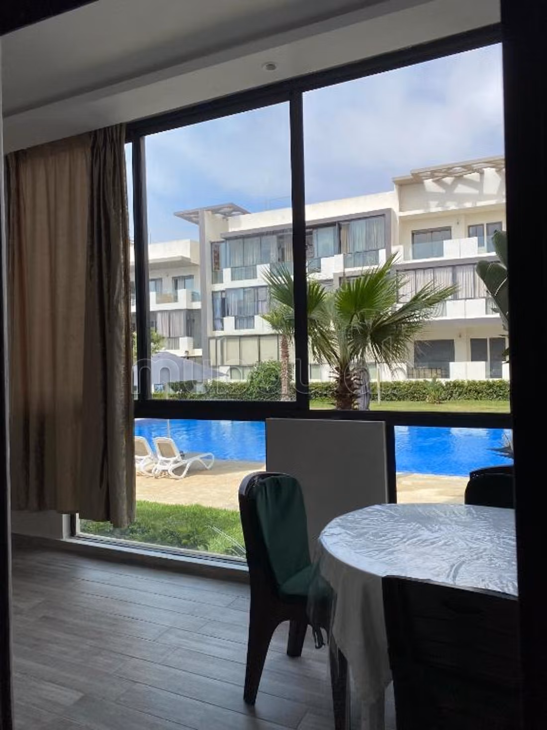 Spacious apartment with pool in Dar Bouazza