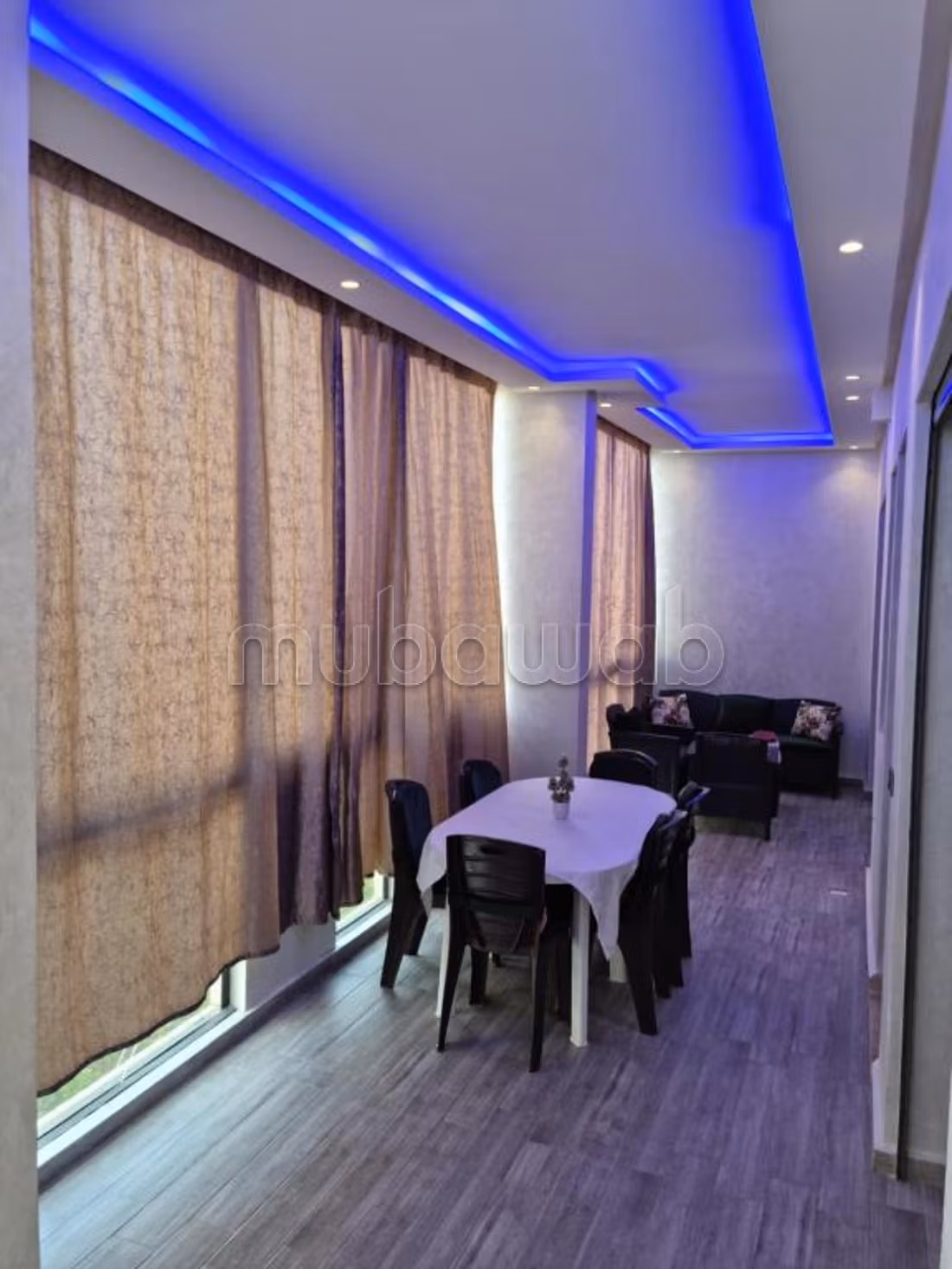 Spacious apartment with pool in Dar Bouazza