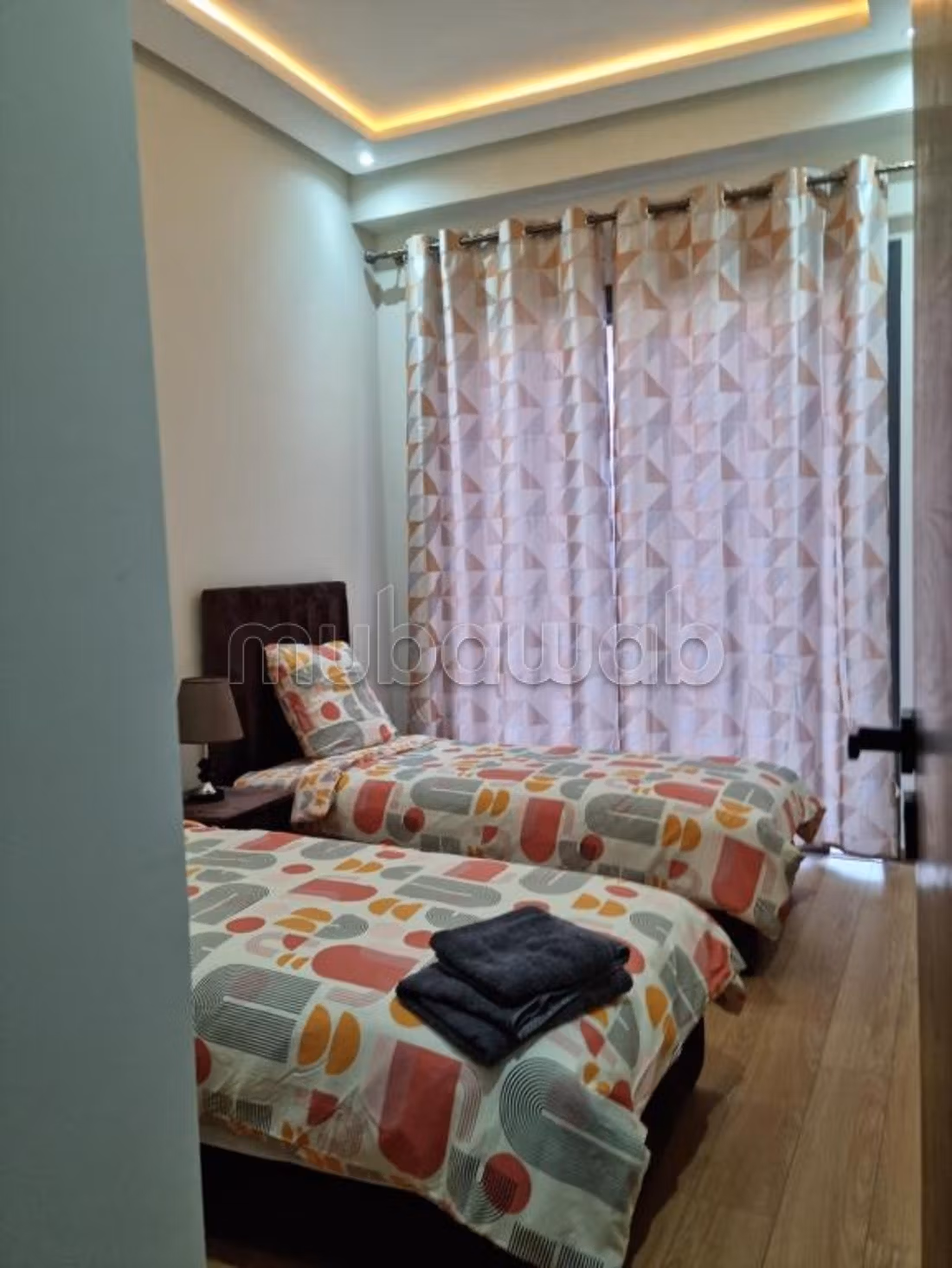 Spacious apartment with pool in Dar Bouazza