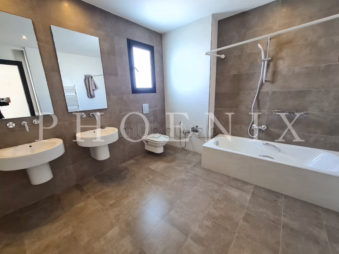 Villa S4 con piscina a Gammarth