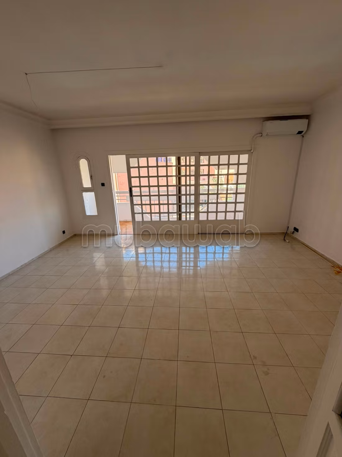 LOCATION Appartement 3 chambres vide Guéliz