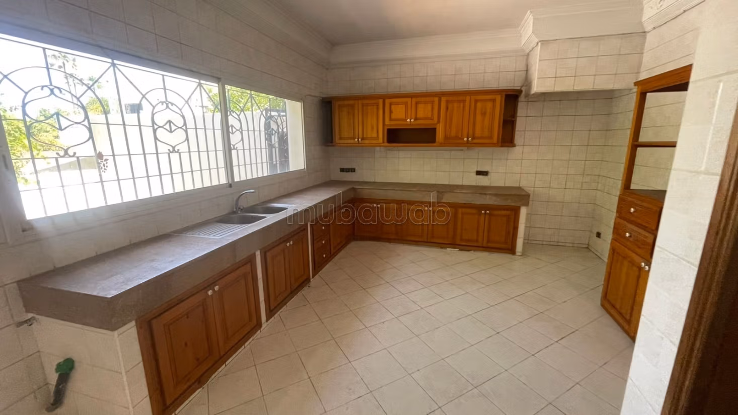 Villa di lusso in affitto – Quartiere Hay Yad