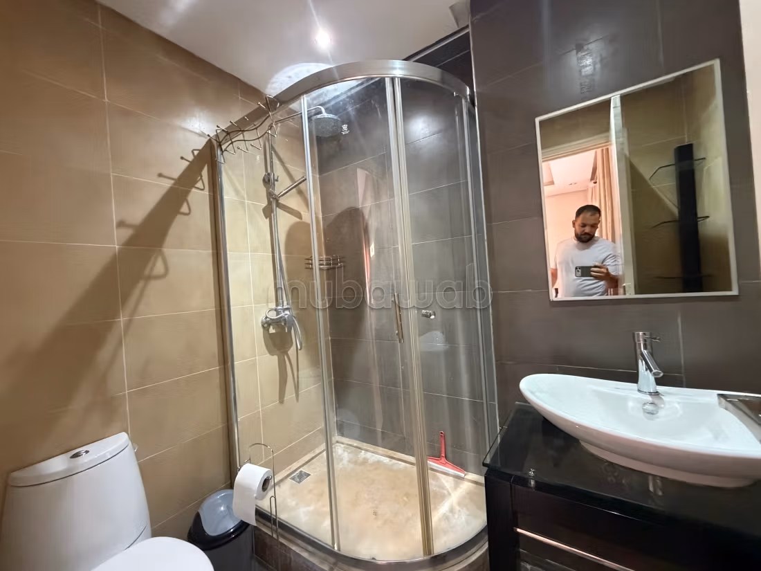 Studio Meublé Exceptionnel à Louer sur le Long Terme – Centre Gueliz — 5