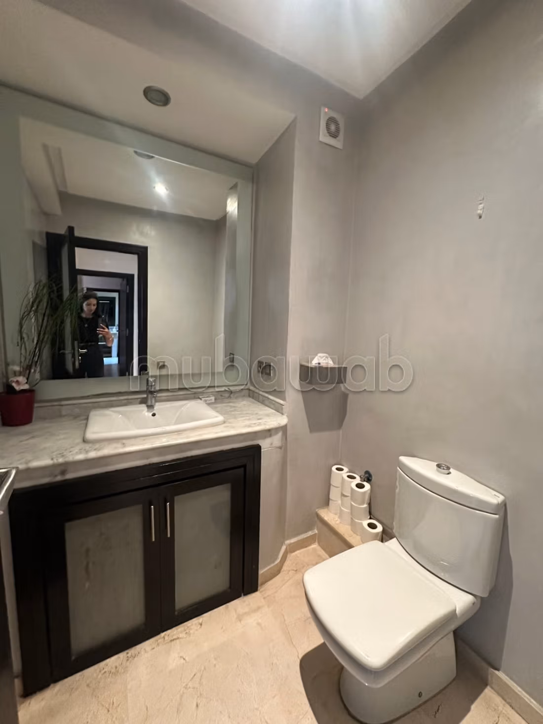 À Louer – Bel Appartement Meublé au Cœur du Quartier Racine – 13 000 DH/mois — 3