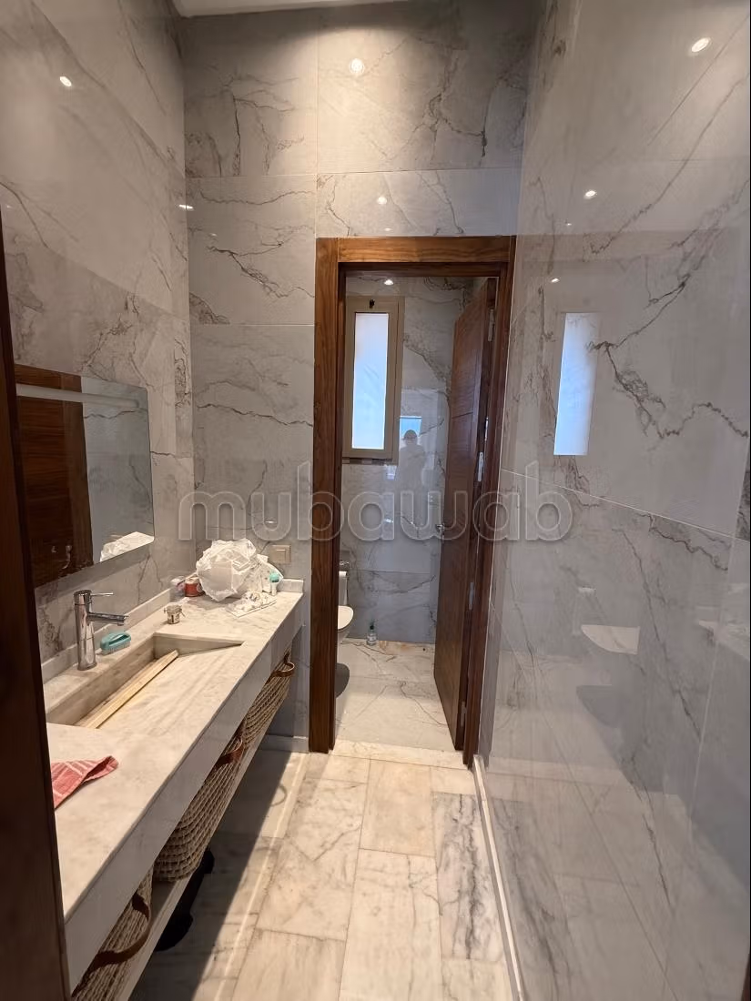 Splendida villa in vendita a Tameslohte. 5 camere confortevoli. Ben arredato