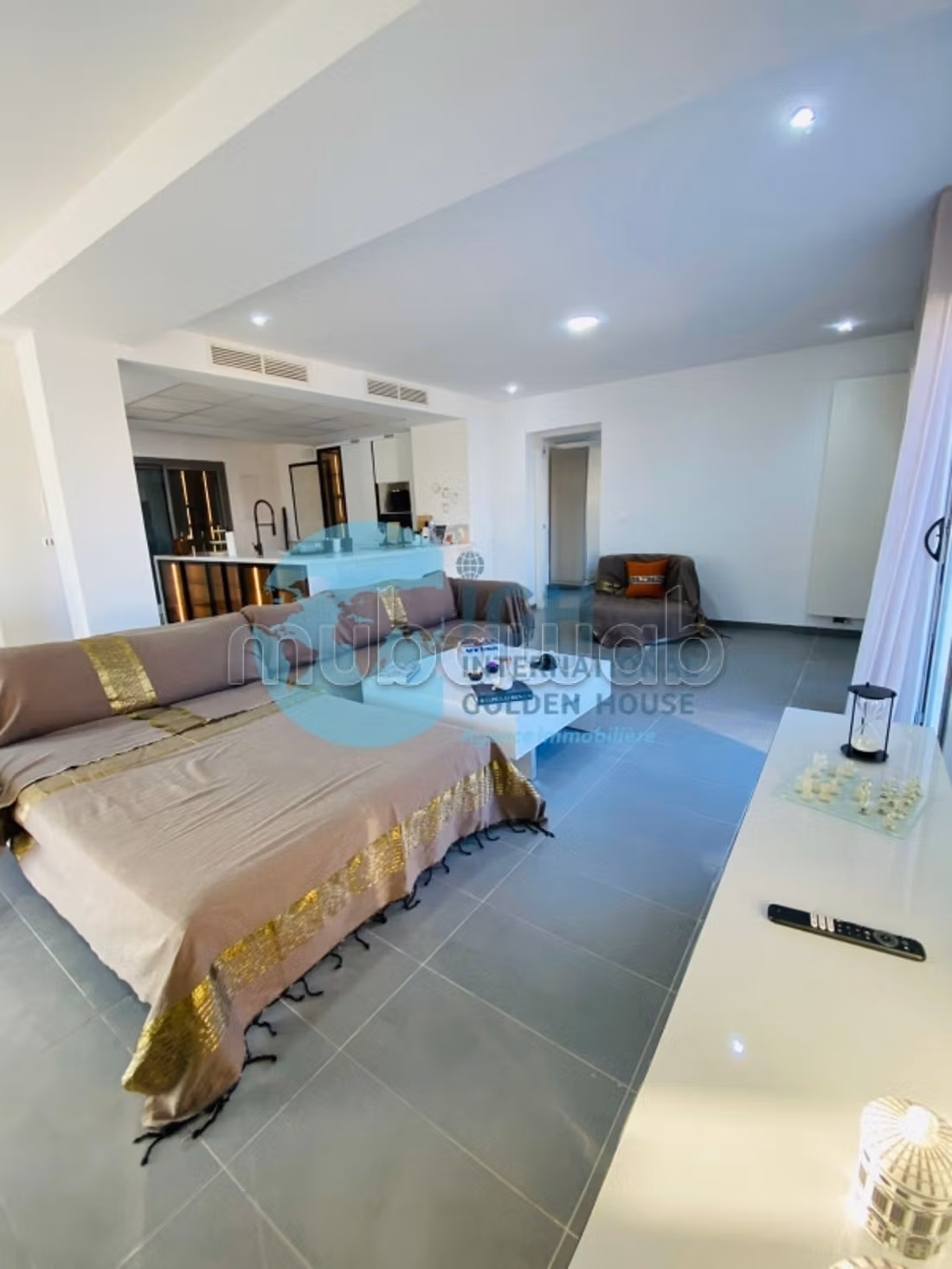 For Rent – Superb Apartment S2 Very High Standard