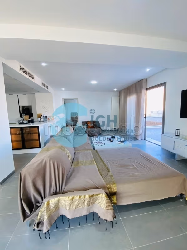 For Rent – Superb Apartment S2 Very High Standard