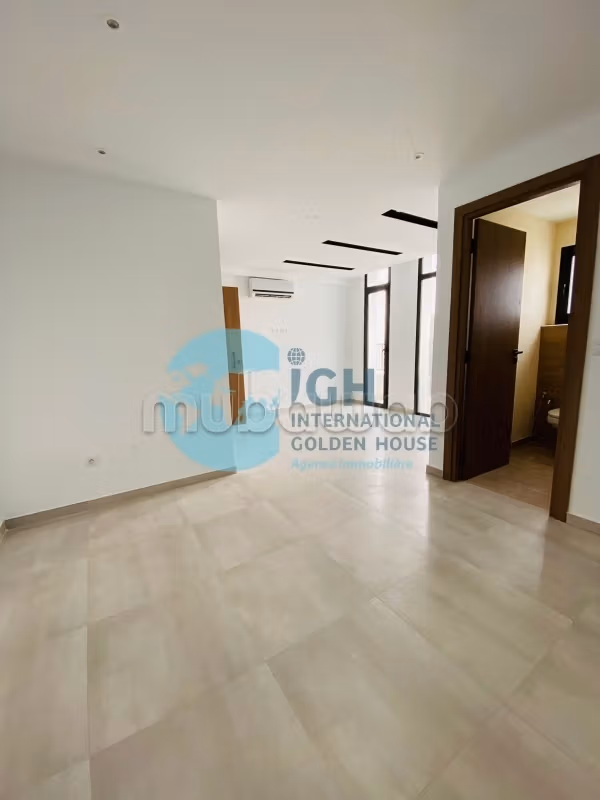 Opportunità eccezionale a Sousse – Ufficio A1