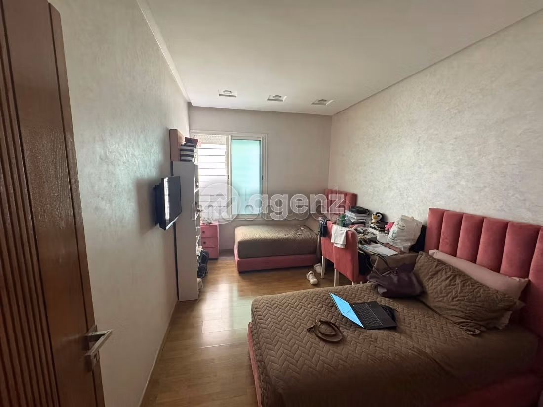 Appartement à vendre 168 m², 3 chambres Les hôpitaux Casablanca