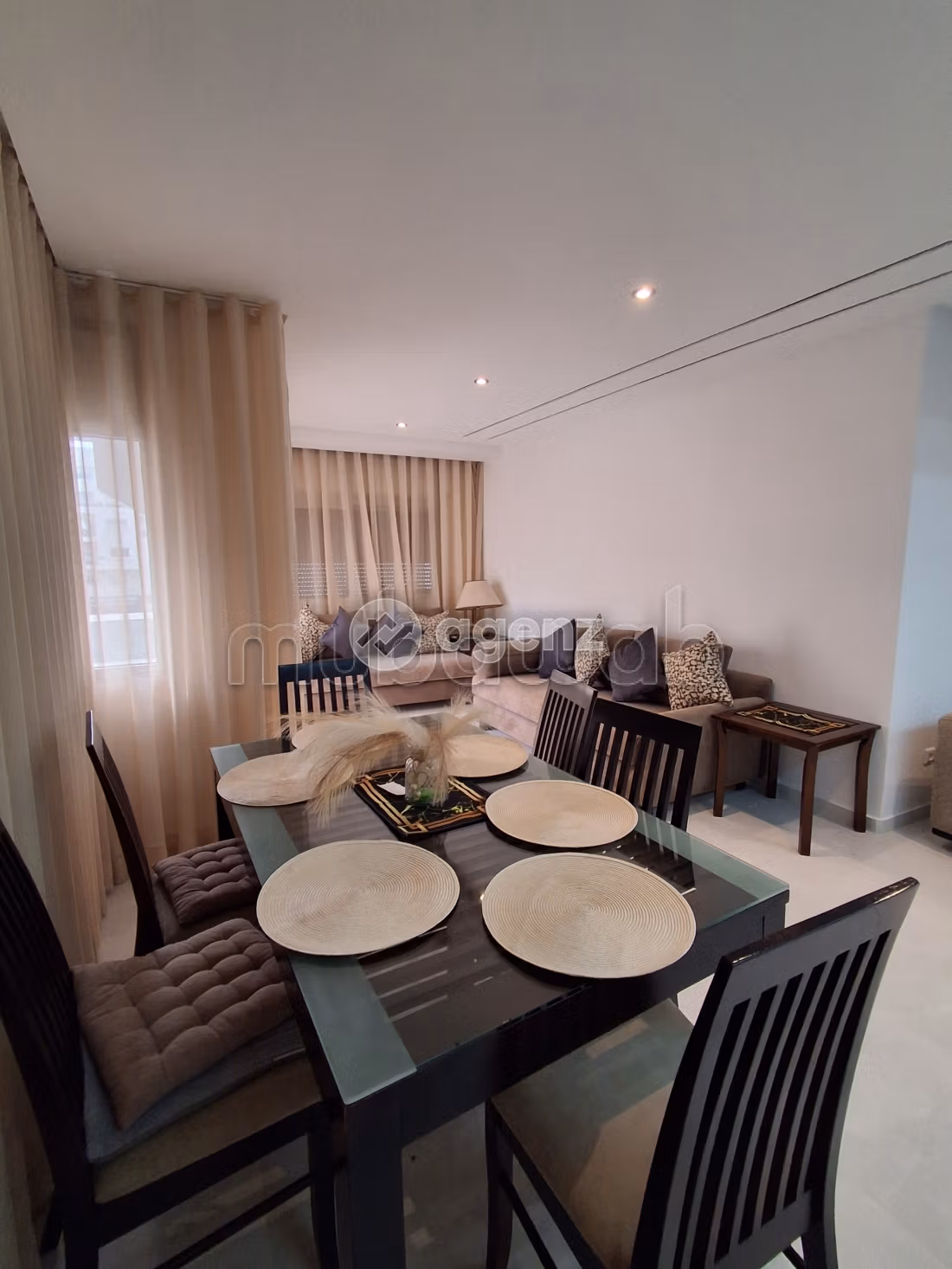 Appartement te huur 200 m², 3 slaapkamers Racine Casablanca