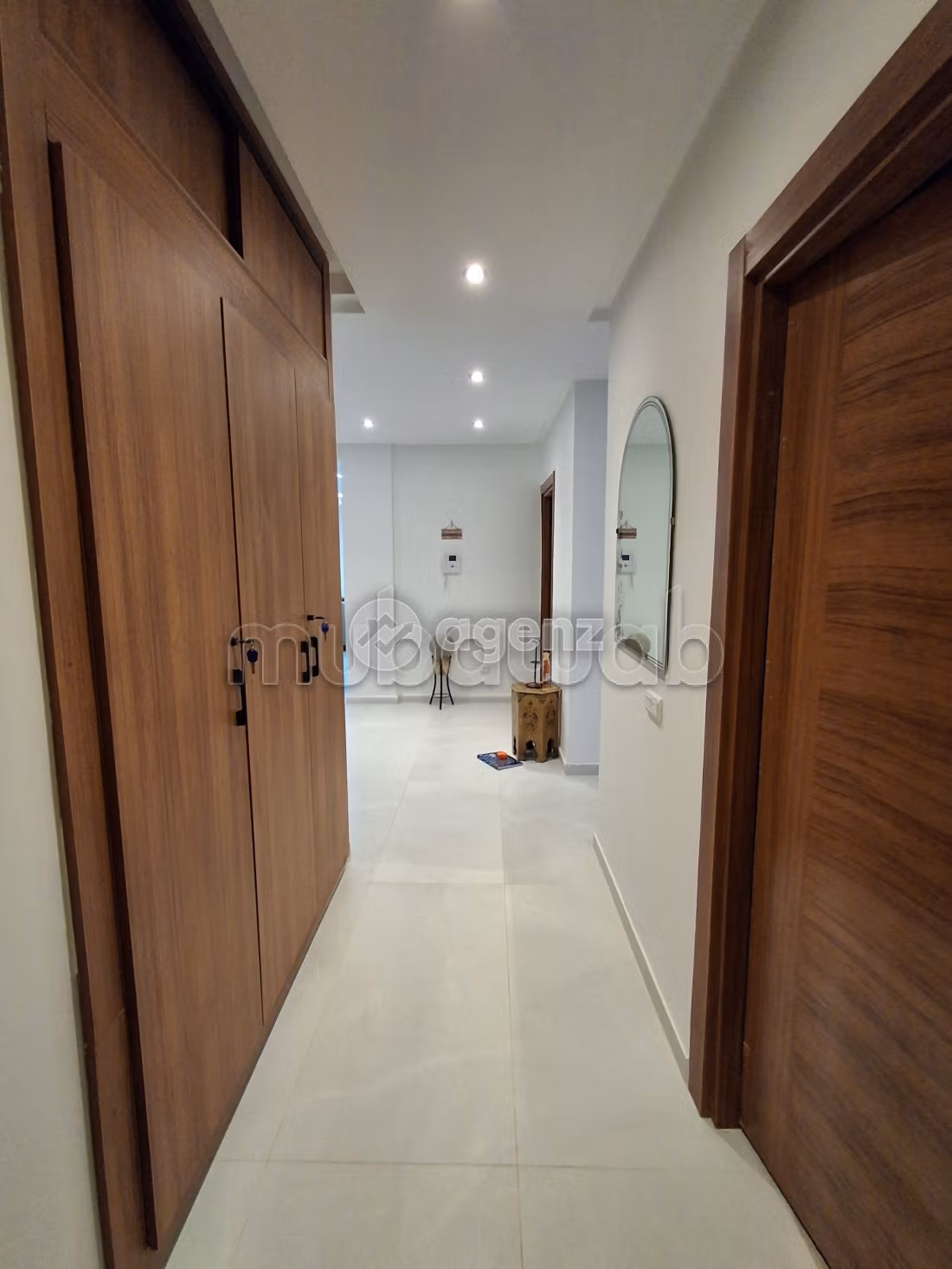 Appartement te huur 200 m², 3 slaapkamers Racine Casablanca