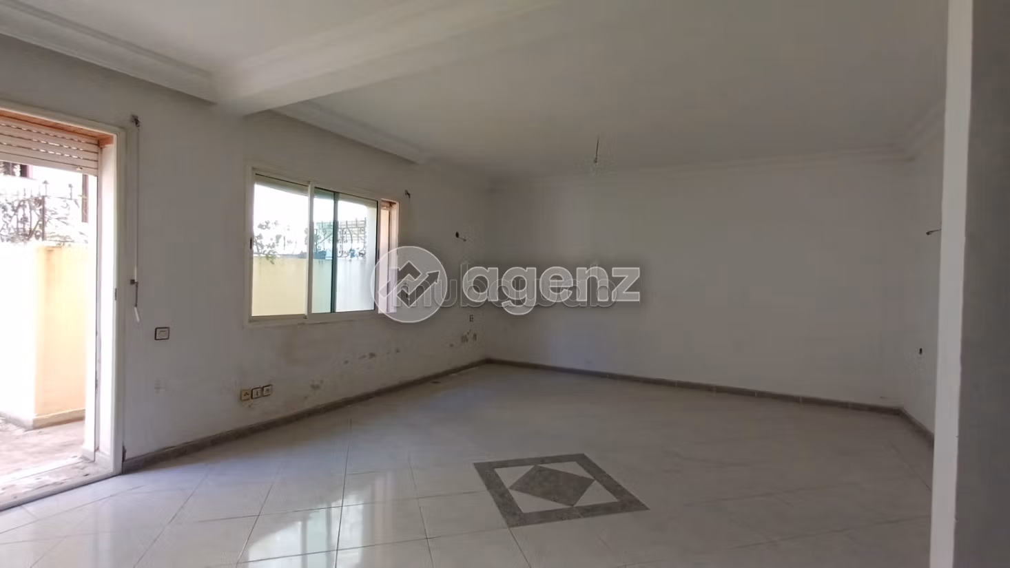 Appartement à vendre 190 m², 3 chambres Oulfa Casablanca