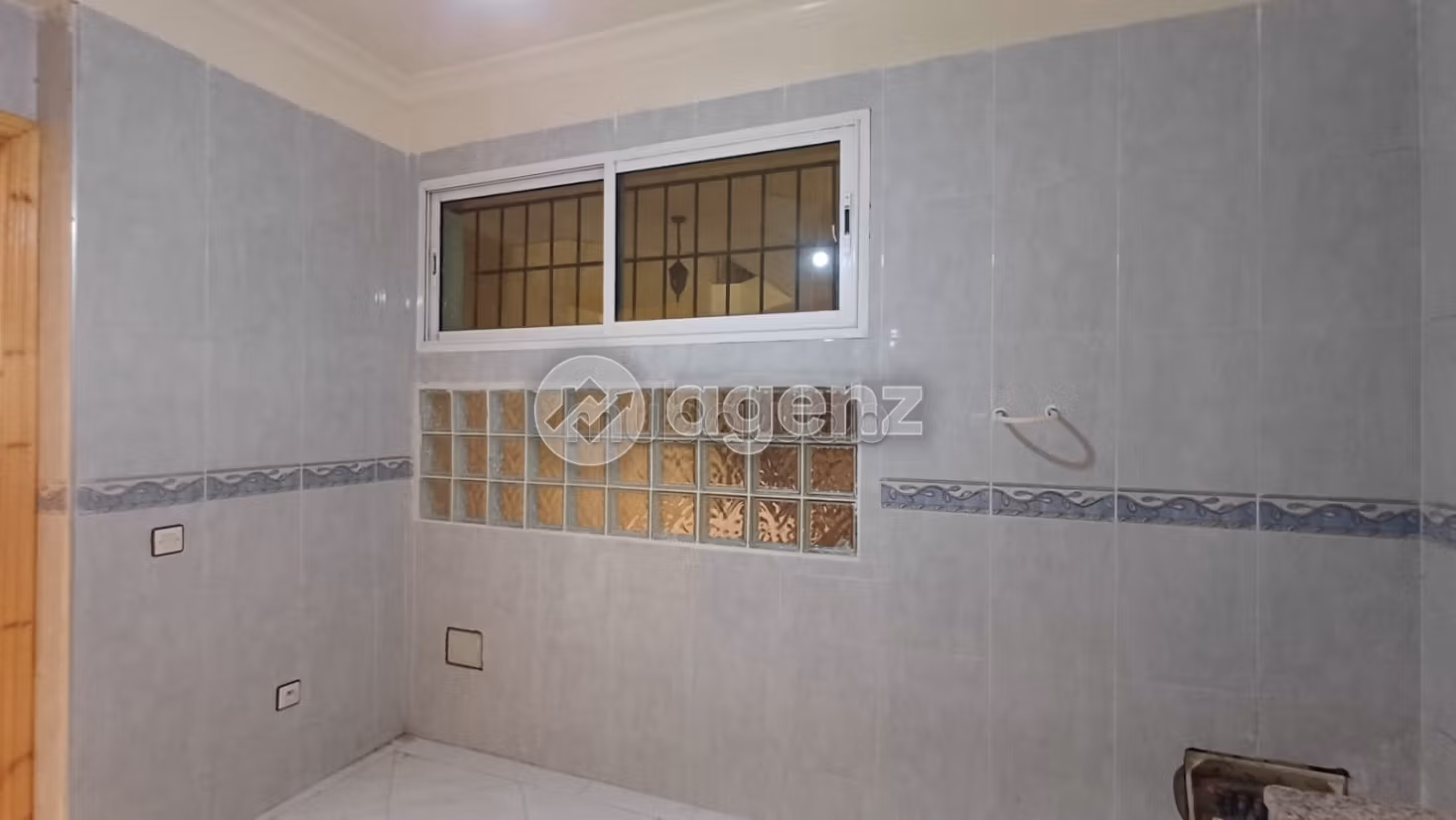 Appartement 190 m² f Oulfa — 10