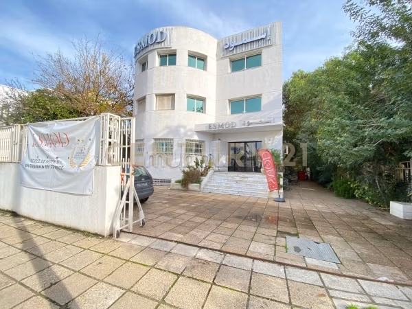 À vendre en exclusivité un immeuble Mutuelle ville